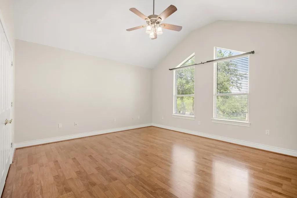 509 Meadow Oaks Drive Dripping Springs TX 78620