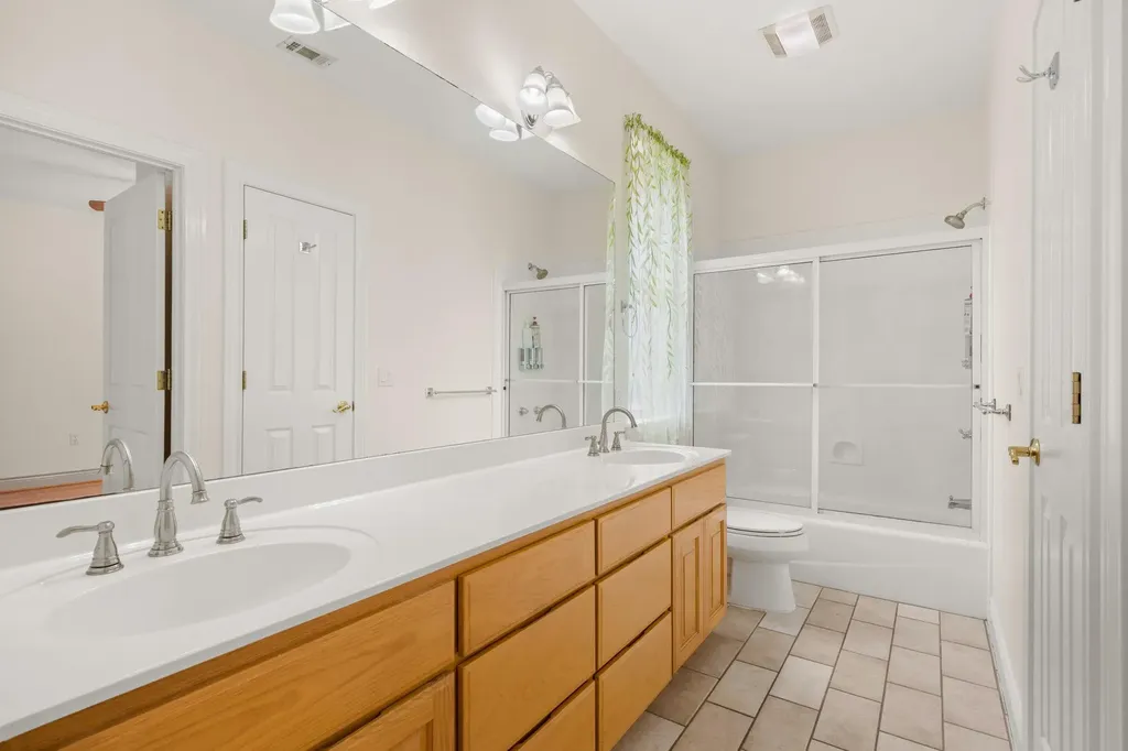 509 Meadow Oaks Drive Dripping Springs TX 78620