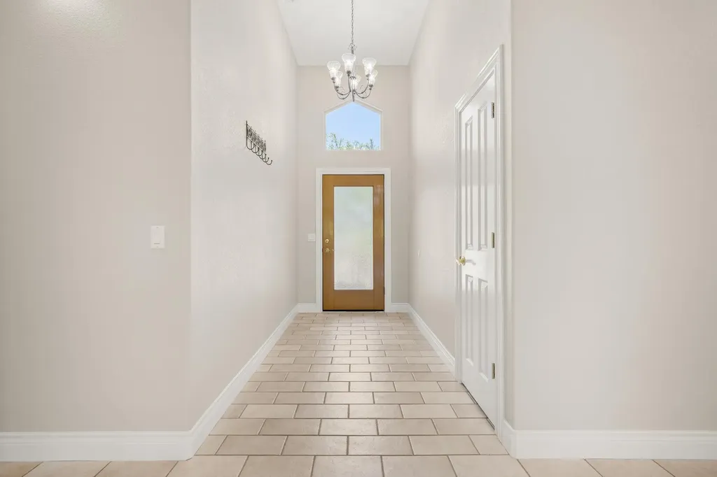 509 Meadow Oaks Drive Dripping Springs TX 78620