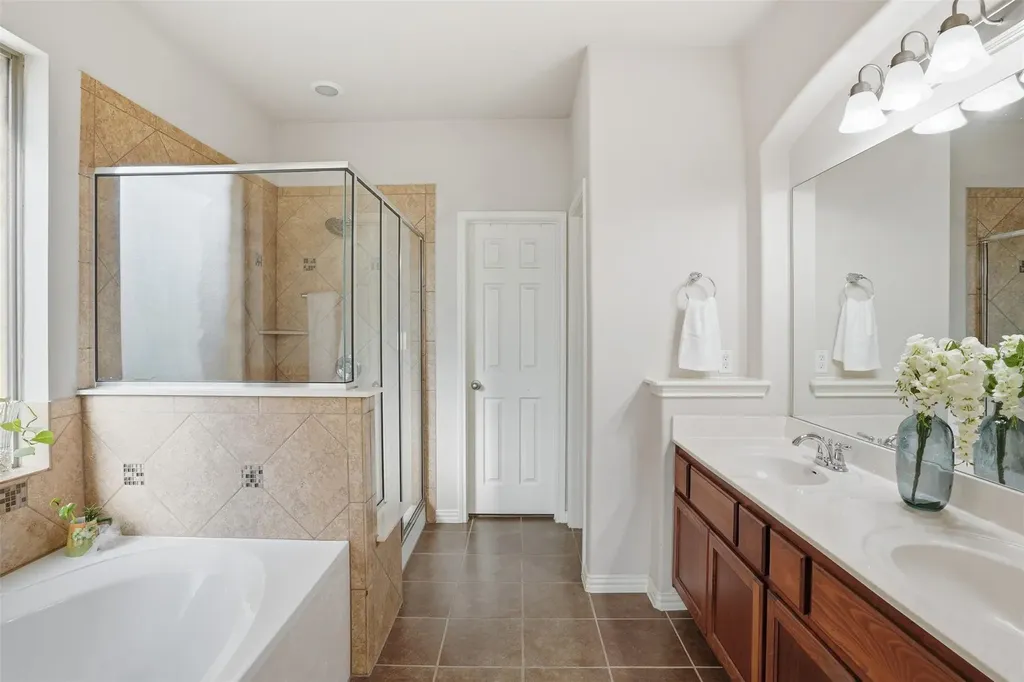 1937 Kempwood Loop Round Rock TX 78665