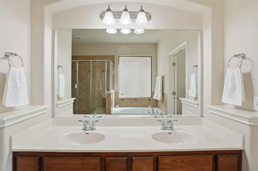1937 Kempwood Loop Round Rock TX 78665