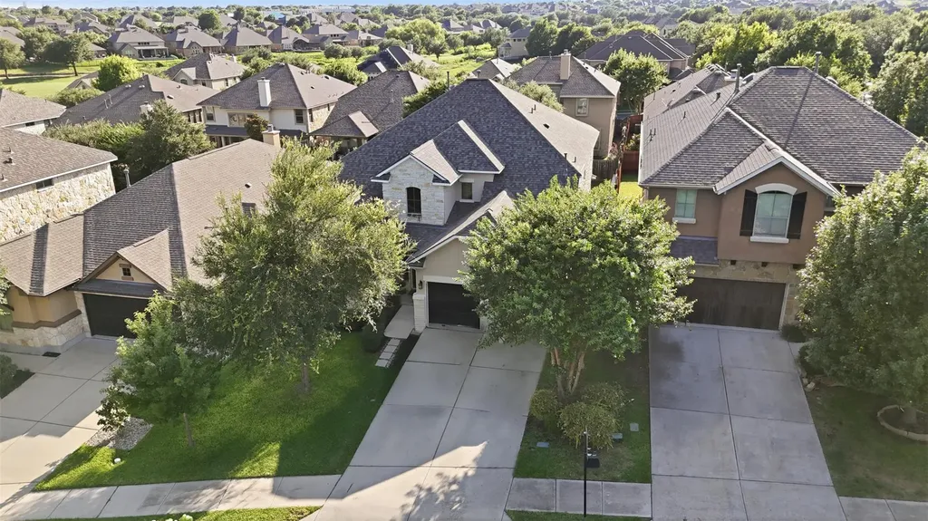 1937 Kempwood Loop Round Rock TX 78665