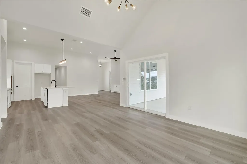 328 Compass Rose Canyon Lake TX 78133
