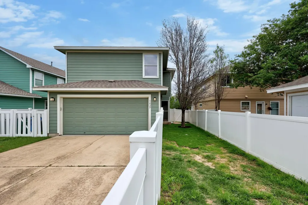 1429 Davis Mountain Loop Cedar Park TX 78613