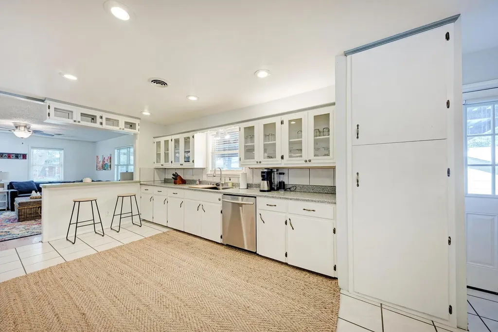 1113 County Road 132b Kingsland TX 78639