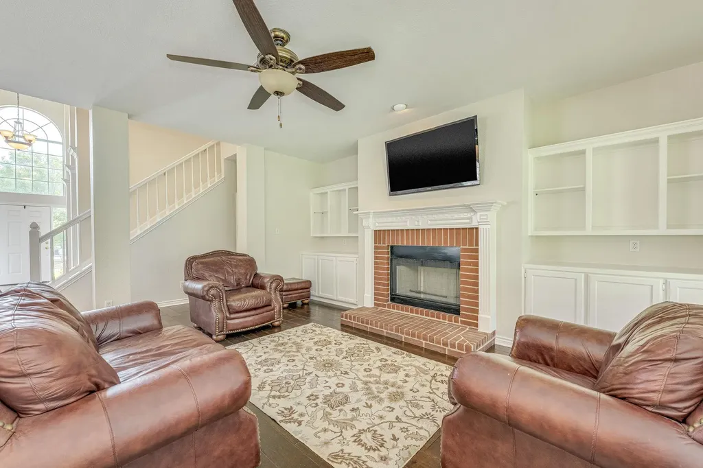 904 Brookside Court Round Rock TX 78681