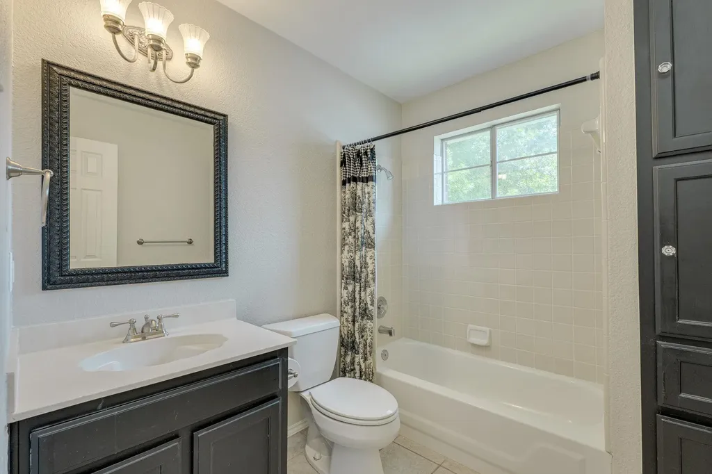 904 Brookside Court Round Rock TX 78681
