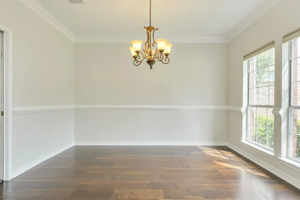 904 Brookside Court Round Rock TX 78681