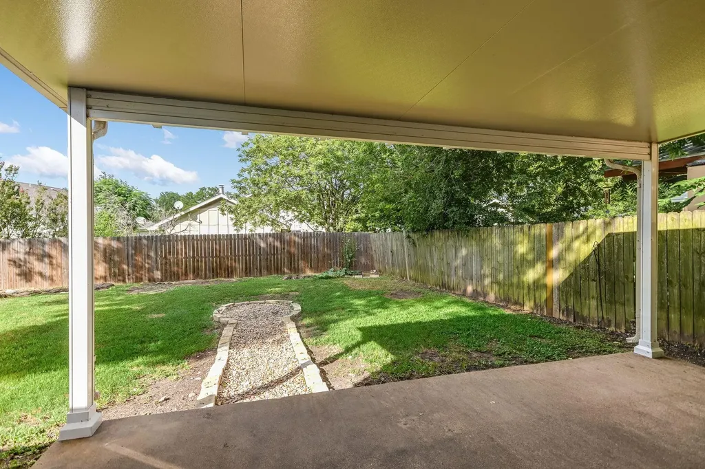 12107 Scissortail Drive Austin TX 78750