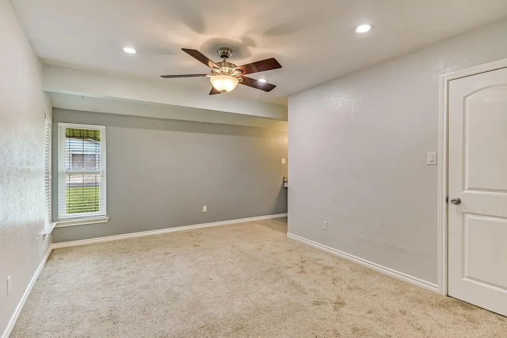 12107 Scissortail Drive Austin TX 78750