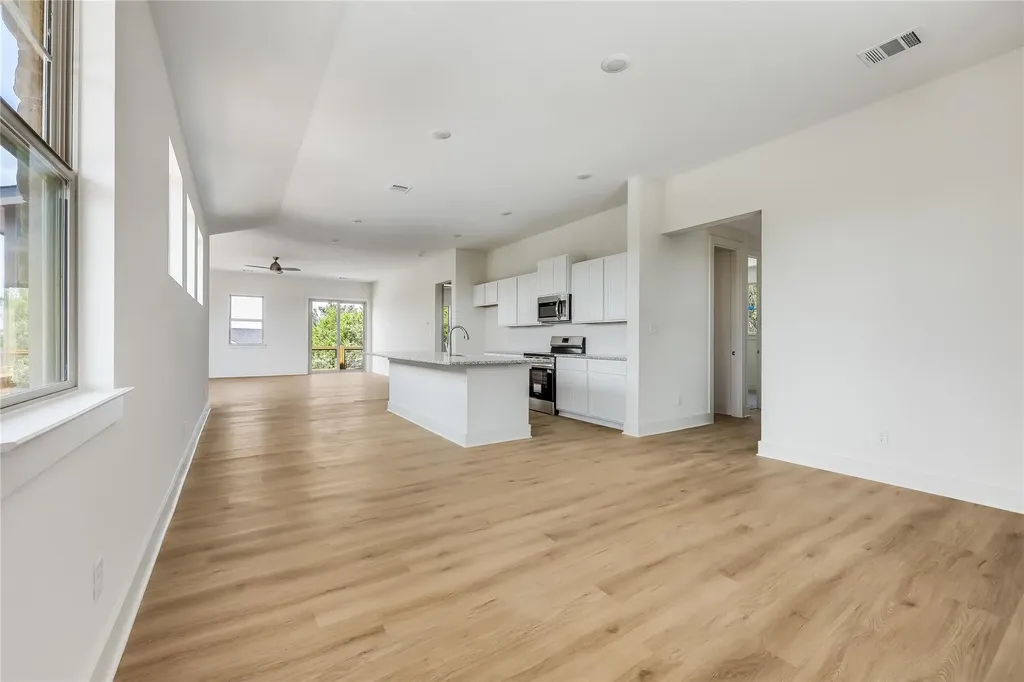 4005 Rockpark Circle Lago Vista TX 78645