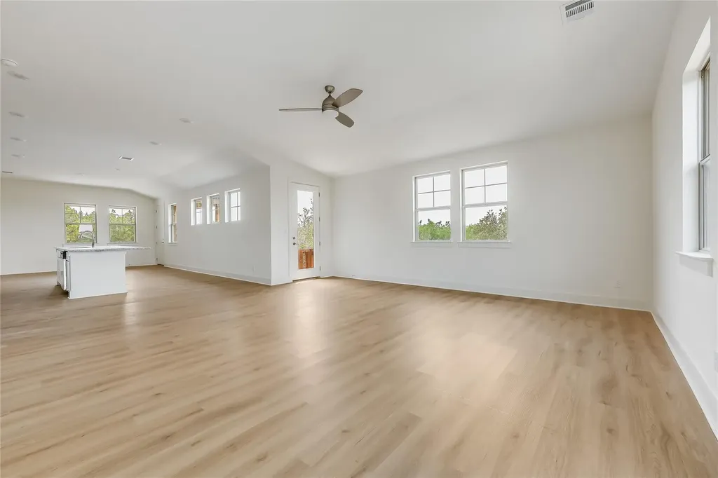 4005 Rockpark Circle Lago Vista TX 78645