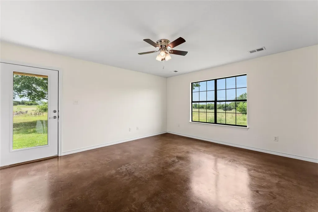 1325 County Road 269 Oglesby TX 76561