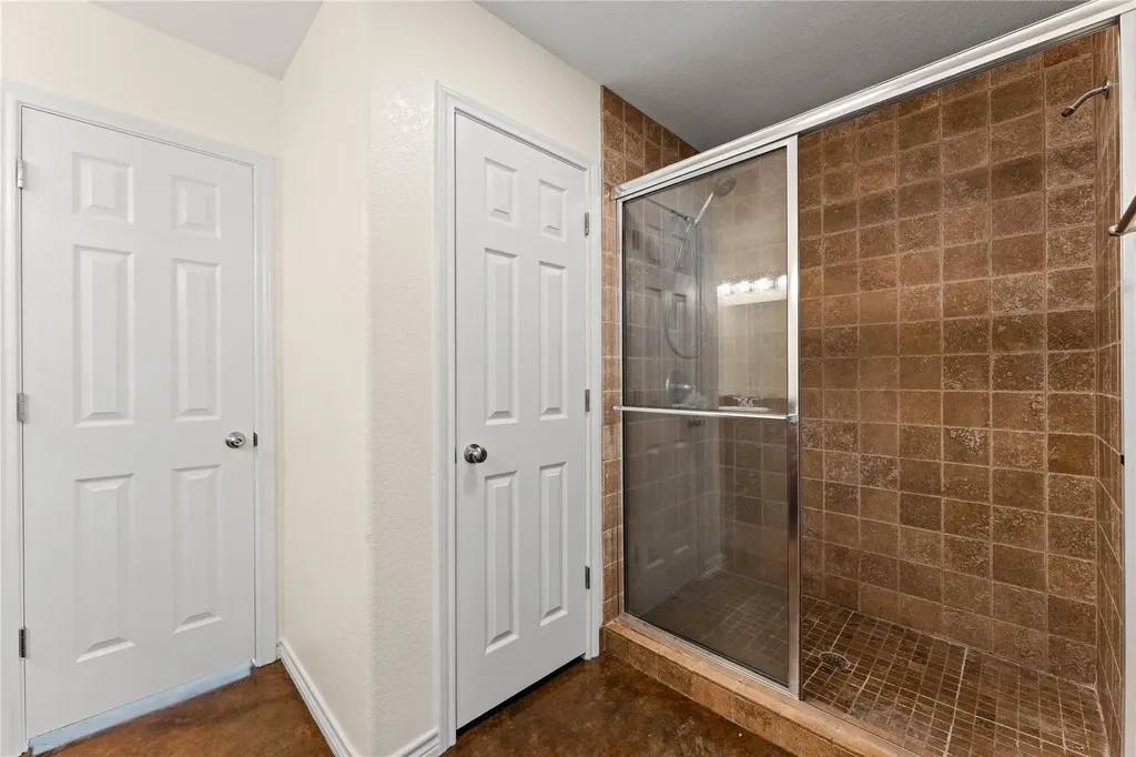 1325 County Road 269 Oglesby TX 76561