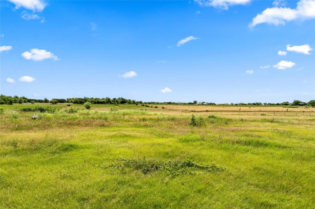 1325 County Road 269 Oglesby TX 76561