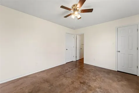 1325 County Road 269 Oglesby TX 76561