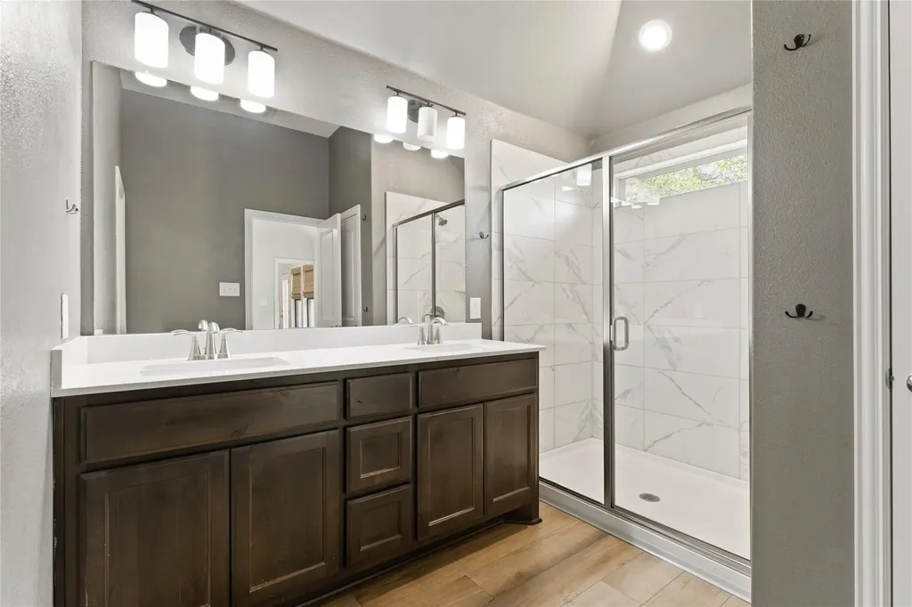 146 Red Granite Drive Dripping Springs TX 78620