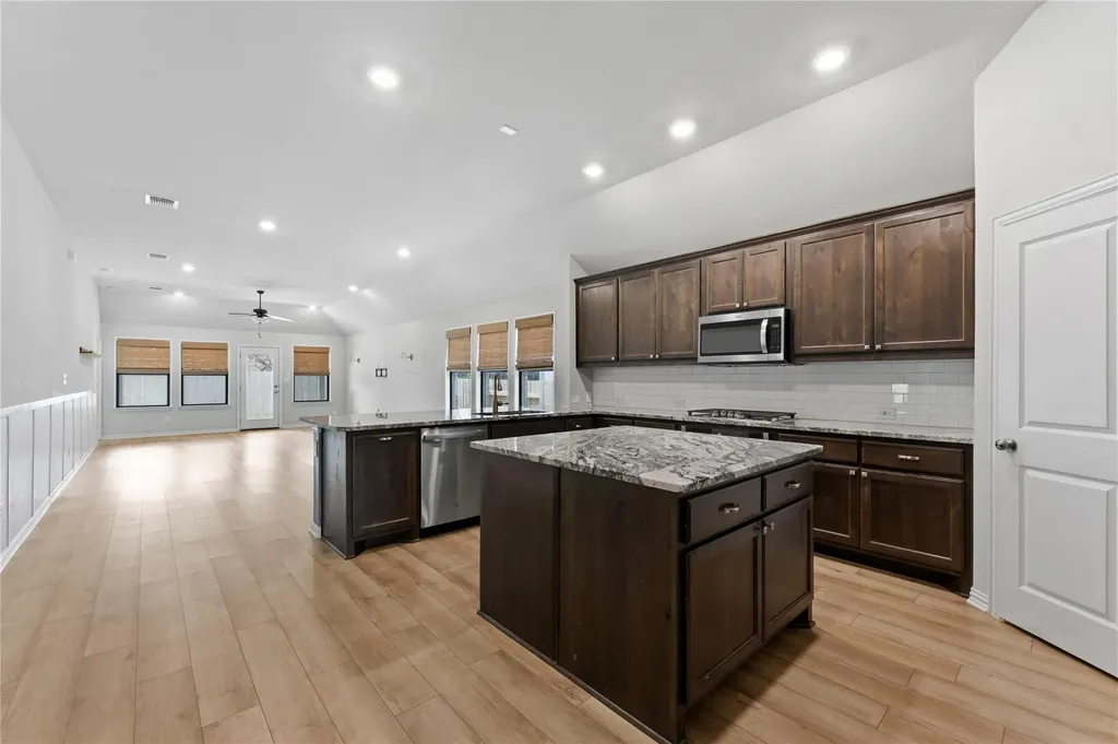 146 Red Granite Drive Dripping Springs TX 78620