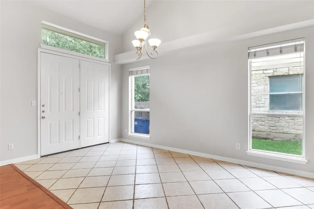11133 Sandstone Trail Austin TX 78750