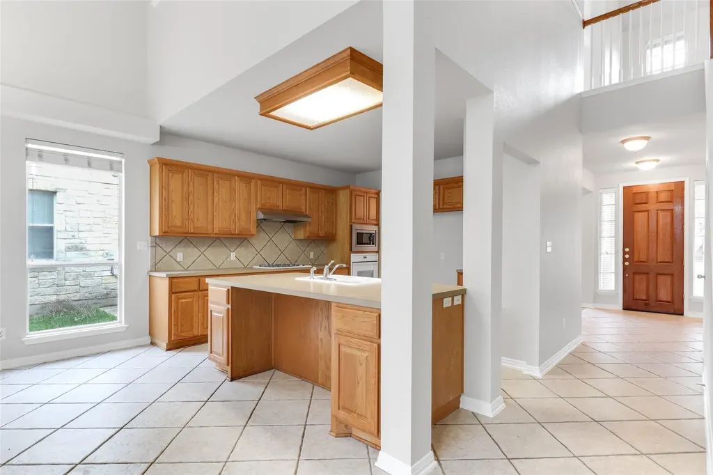 11133 Sandstone Trail Austin TX 78750