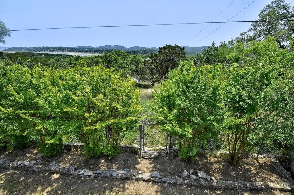 284 Lake Forest Canyon Lake TX 78133