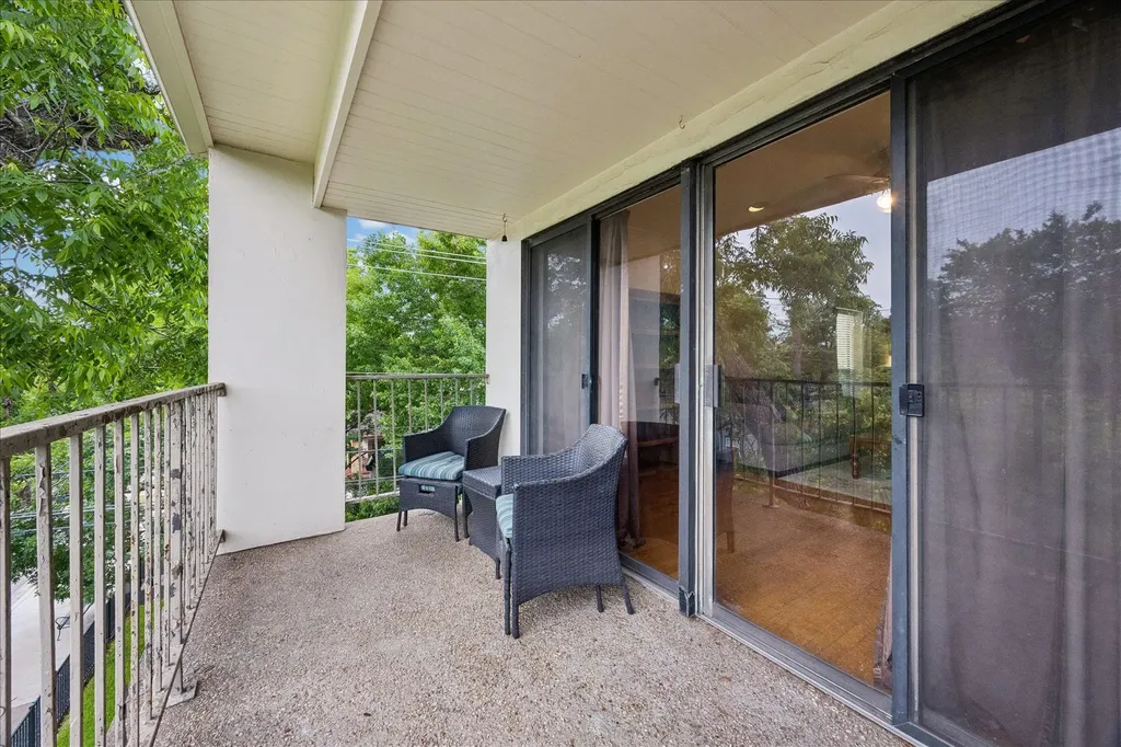 409 E 38th Street Austin TX 78705