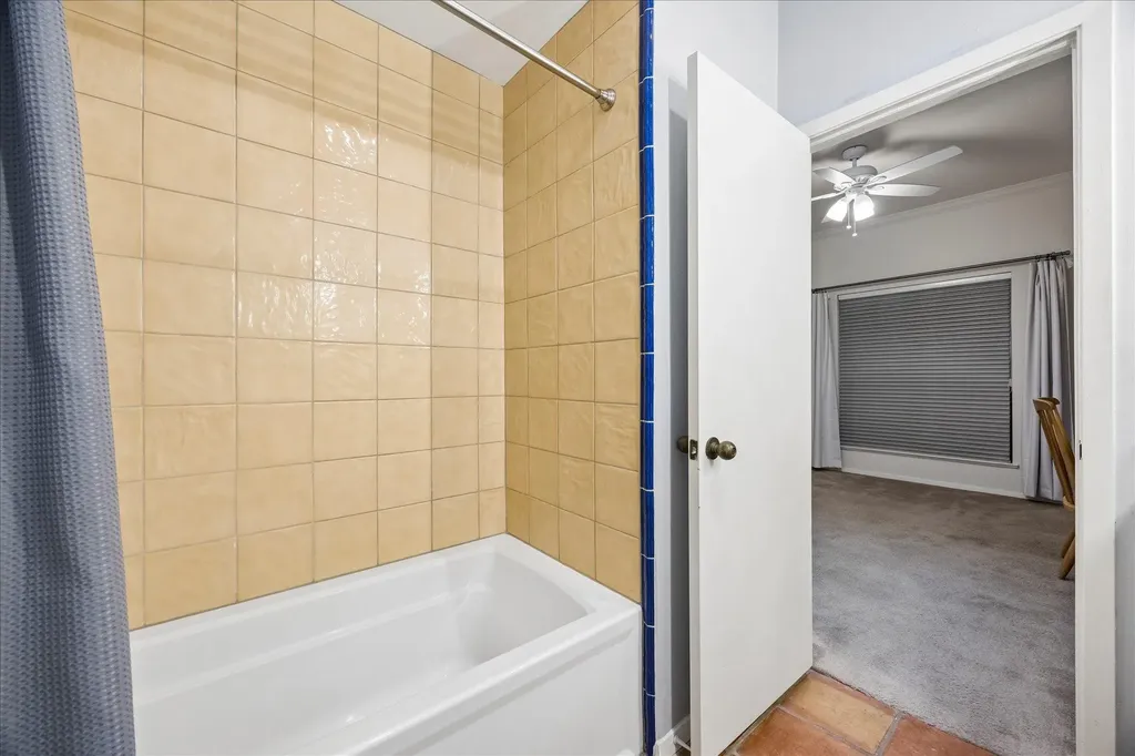 409 E 38th Street Austin TX 78705