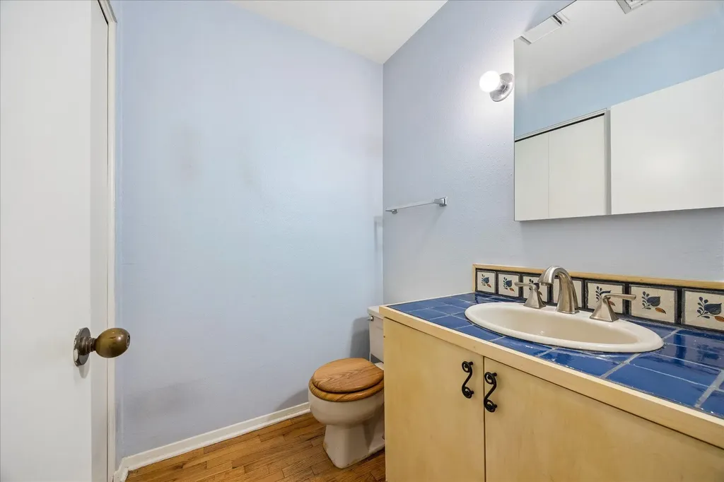 409 E 38th Street Austin TX 78705