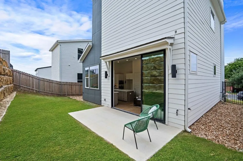 5517 Toscana Avenue Austin TX 78724