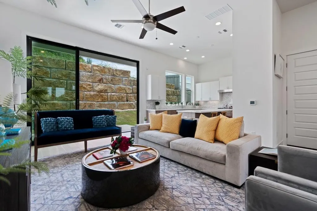 5517 Toscana Avenue Austin TX 78724
