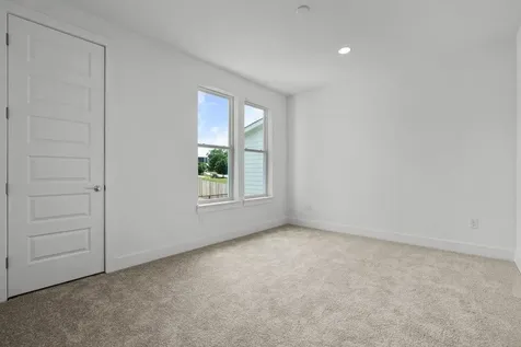 5517 Toscana Avenue Austin TX 78724