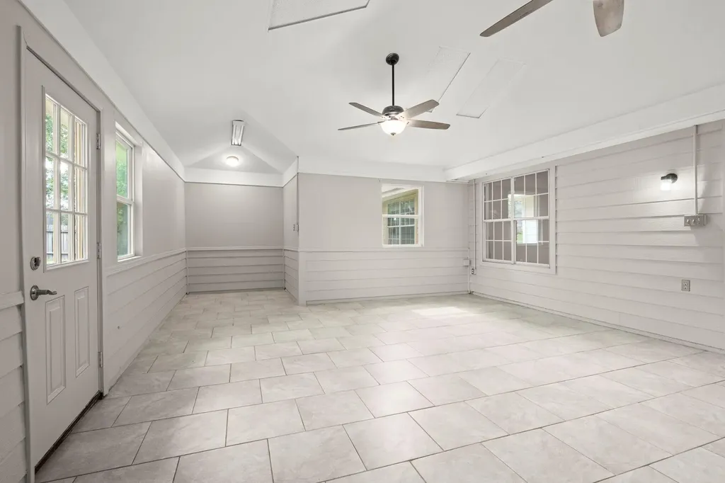 6707 Woodland Oaks Magnolia TX 77354
