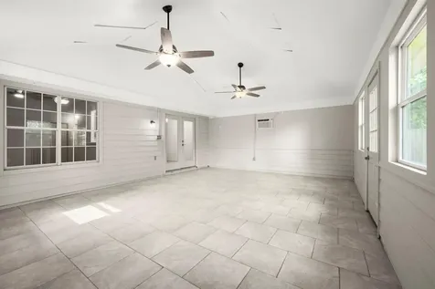 6707 Woodland Oaks Magnolia TX 77354