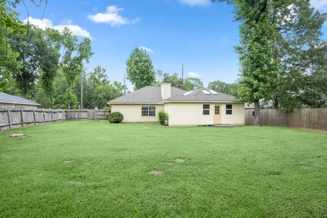 6707 Woodland Oaks Magnolia TX 77354