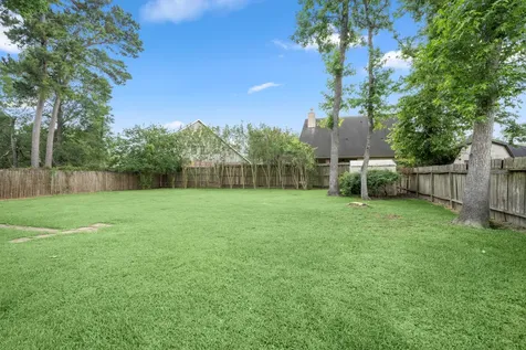 6707 Woodland Oaks Magnolia TX 77354