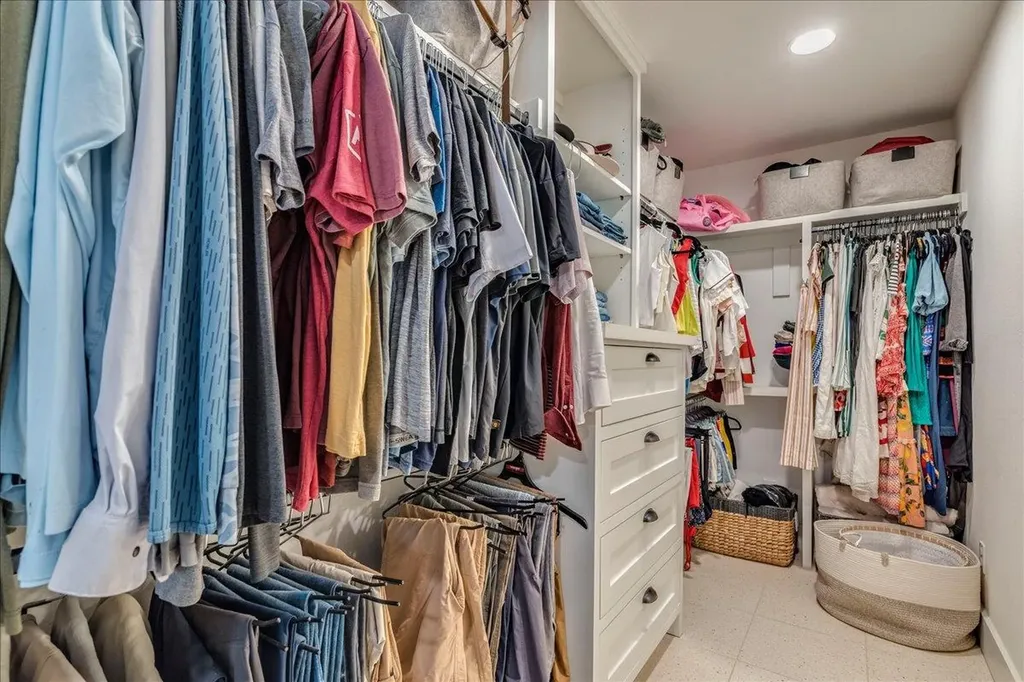 160 Shady Oaks Drive Dale TX 78616