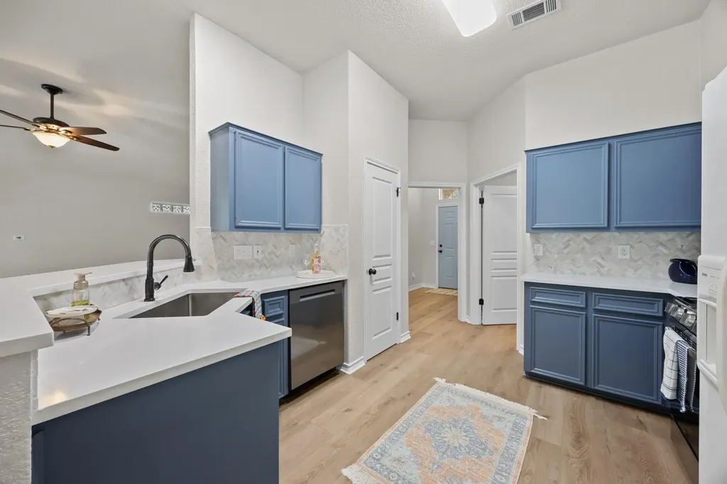 110 Village Drive Georgetown TX 78628