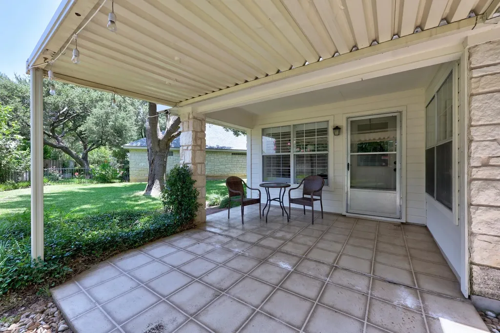 110 Village Drive Georgetown TX 78628