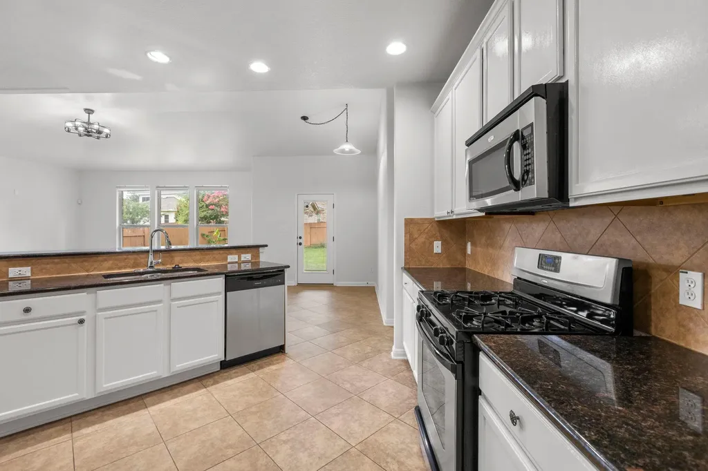 18613 Falcon Pointe Boulevard Pflugerville TX 78660