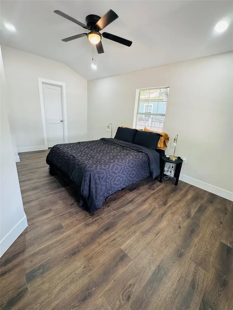 617 Persimmon Street Lockhart TX 78644