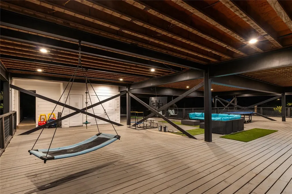 16323 Lake Loop Austin TX 78734