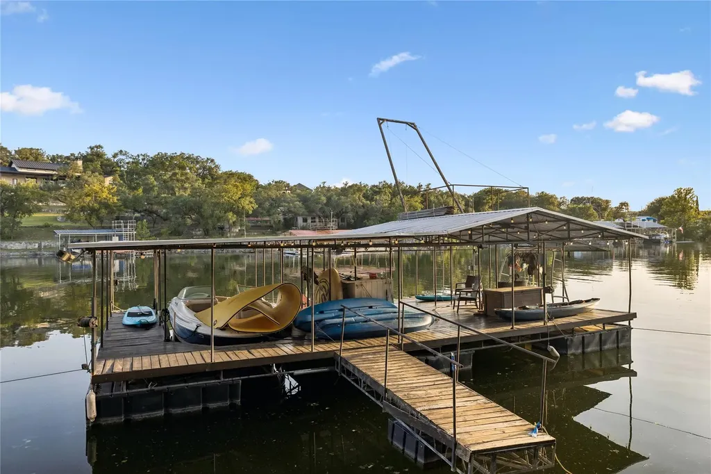 16323 Lake Loop Austin TX 78734