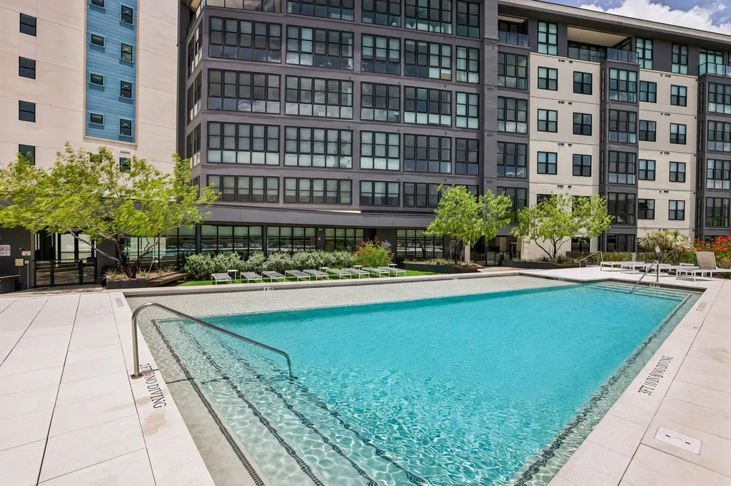 800 Embassy Drive Austin TX 78702