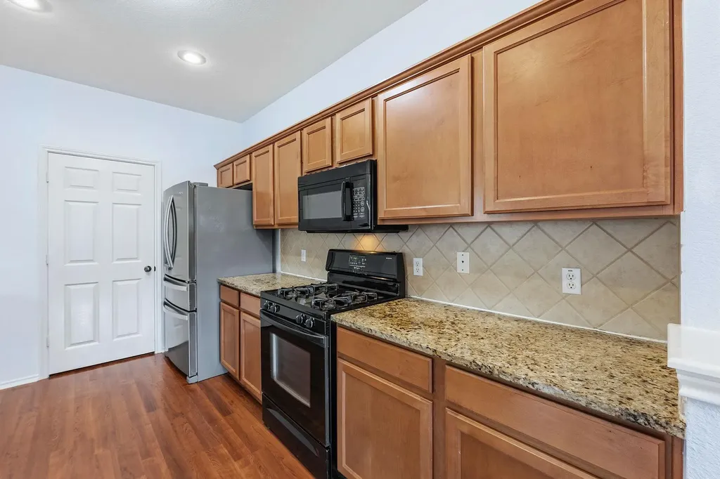 3904 Tapado Canyon Trail Round Rock TX 78681