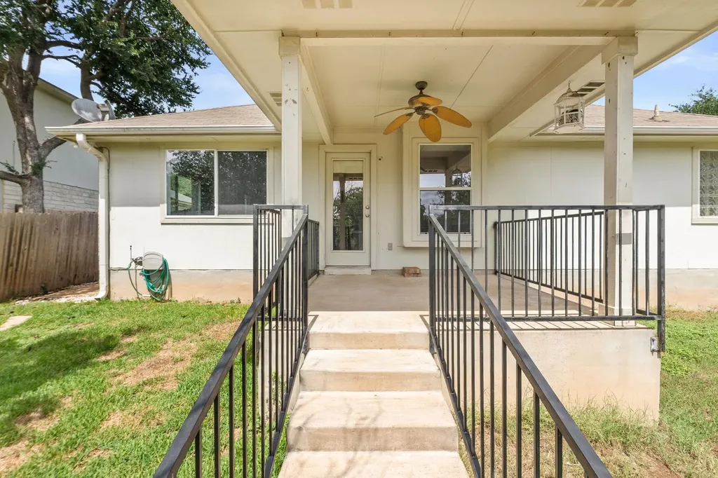 3904 Tapado Canyon Trail Round Rock TX 78681