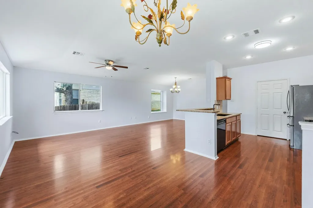 3904 Tapado Canyon Trail Round Rock TX 78681