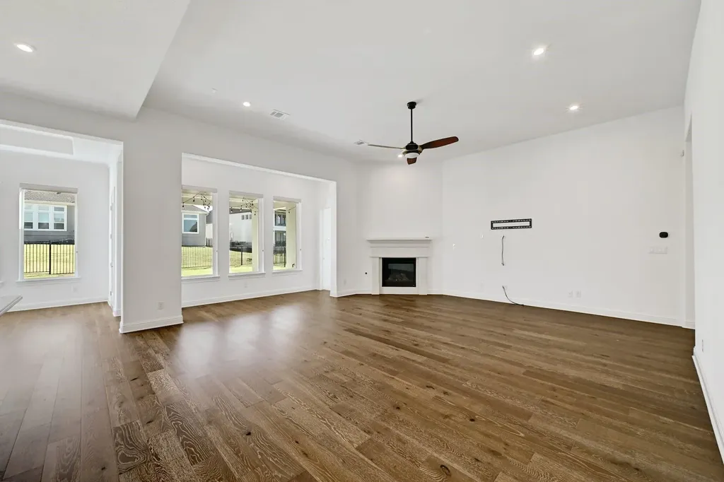 2124 Bel Paese Bend Leander TX 78641