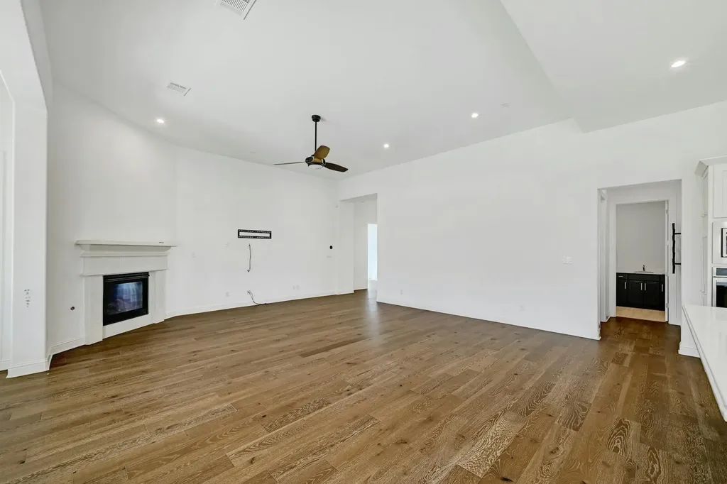 2124 Bel Paese Bend Leander TX 78641