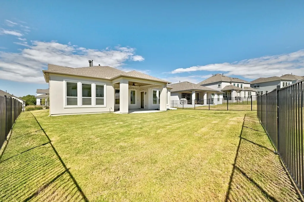 2124 Bel Paese Bend Leander TX 78641