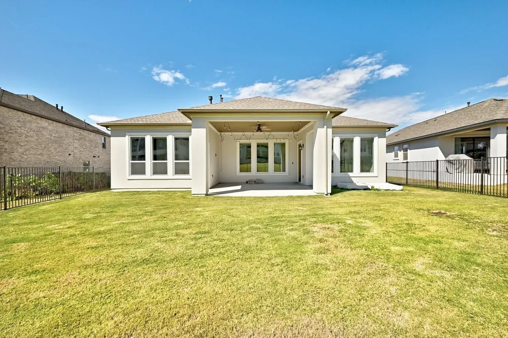 2124 Bel Paese Bend Leander TX 78641